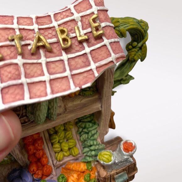 Vintage | Ceramic Vegetable Teapot Decor (SC) - Picture 6 of 9